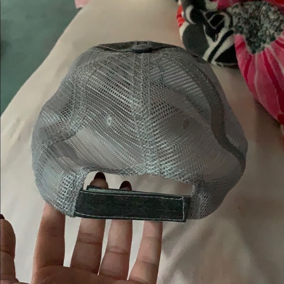 Hat - Picture 2 of 3